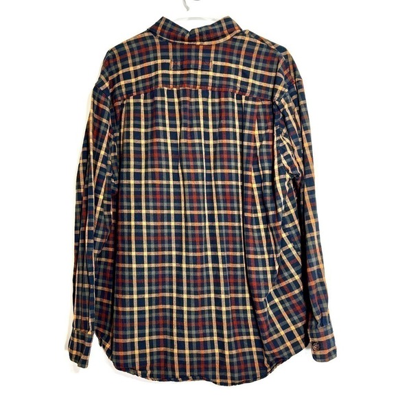 Duluth Trading Co Men's Flannel Relaxed Fit Shirt - Picture 3 of 7